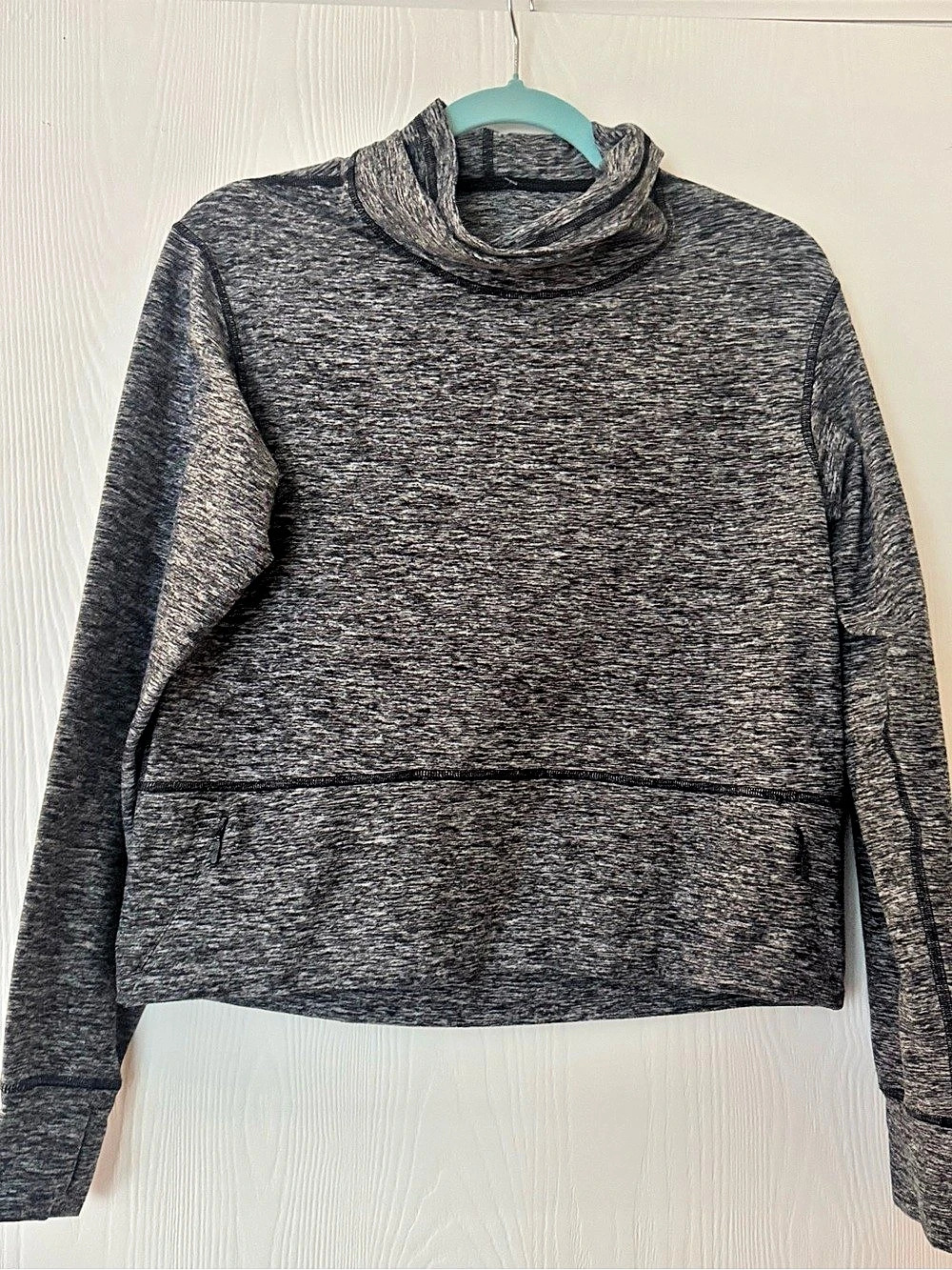 lululemon Ribbed Funnel Neck Pullover Gray & Black Women's Size 4